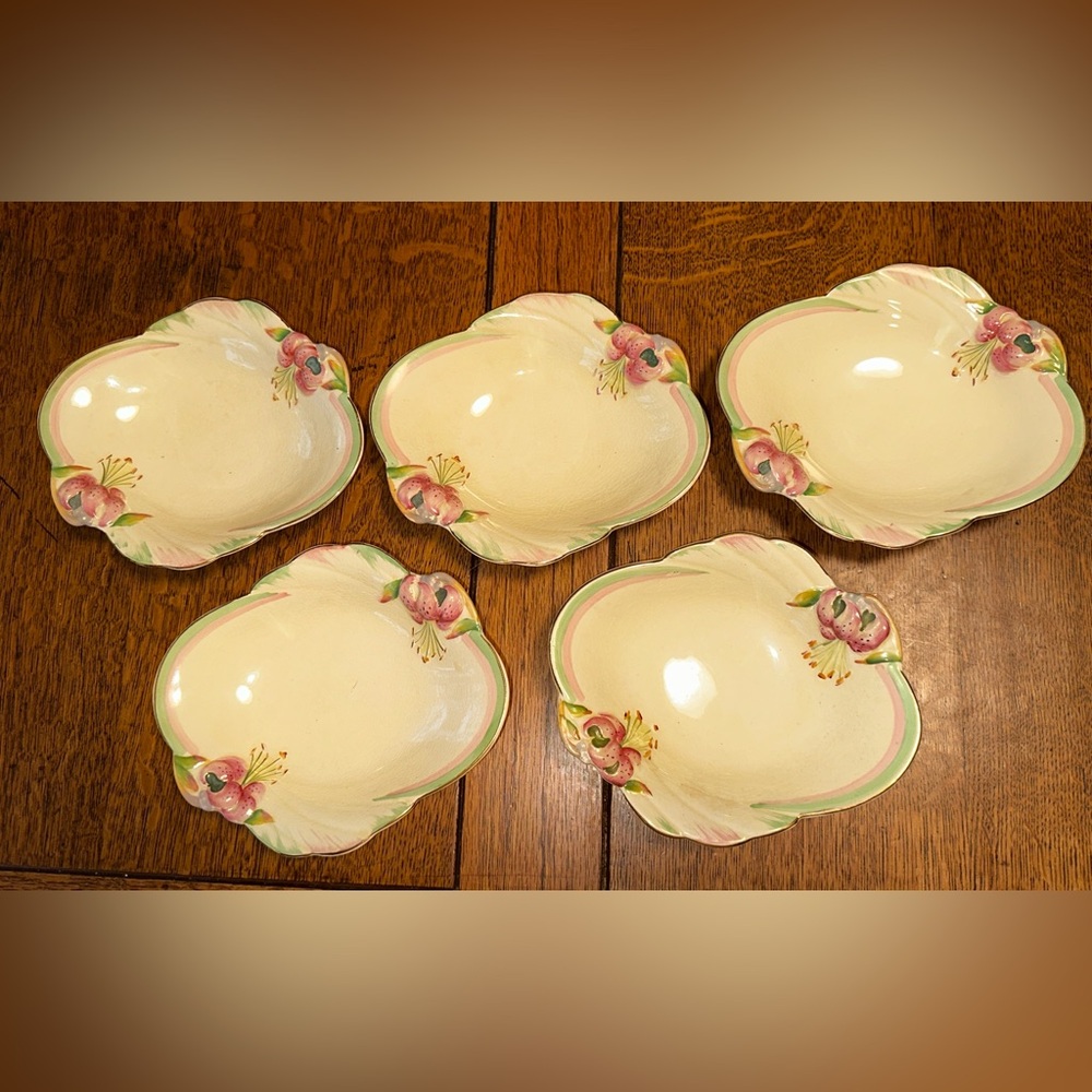 Antique Royal Winton Grimwades England Tiger Lily Fine China Dinnerware 5 Bowls